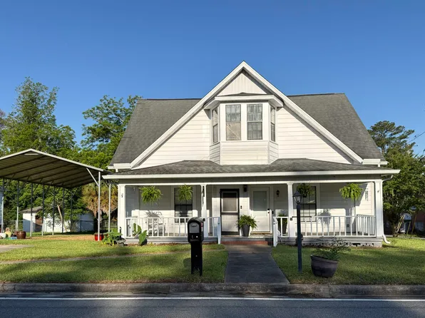 102 SE 1st St, Havana, FL 32333