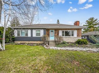 983 Parkhill Ave, Burlington, ON L7T1T7