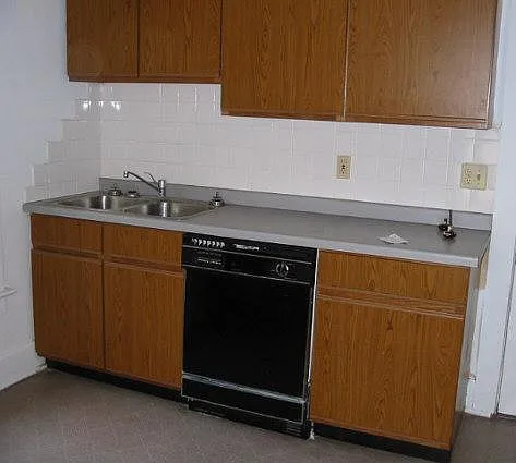 2 bed, 800 sqft, $825 — Photo 3