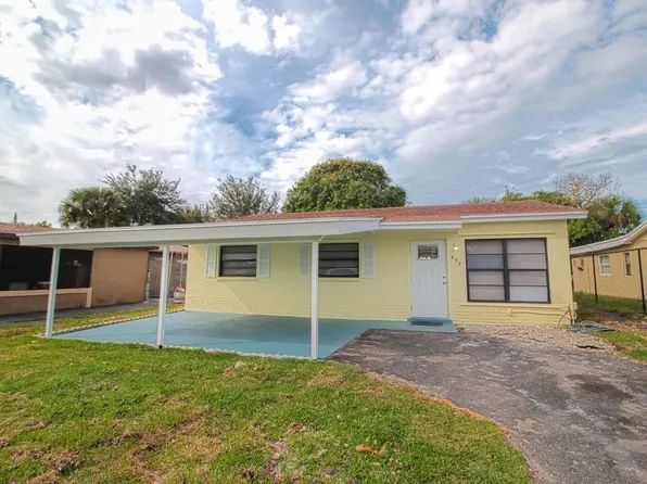 457 NW 2nd Way, Deerfield Beach, FL 33441