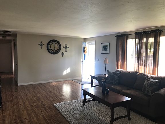 5th image of 800 Avenue K