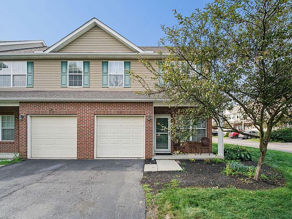 2nd image of 1177 Park Dr #104