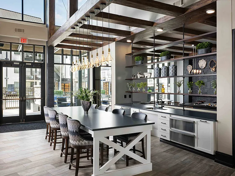 Resident lounge with wet bar