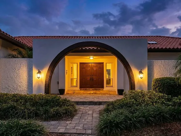 4901 Lansing St NE, Saint Petersburg, FL 33703