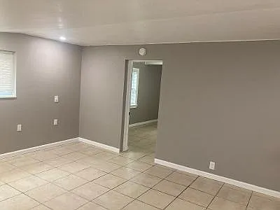 1402 Walters Point Ln — Photo 18