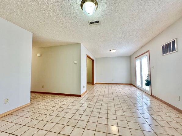 107 Mountain View Dr