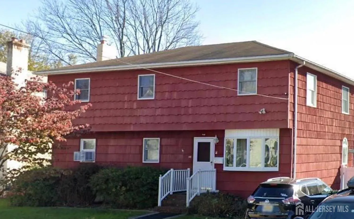 5 bed, 3.0 bath, 1960 sqft, $4,400 — Photo 1
