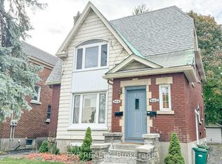 464 Holland Ave, Ottawa, ON K1Y 0Z5