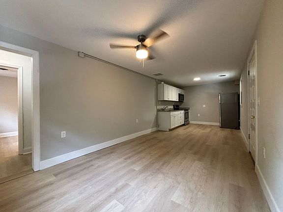 5th image of 1021 Sharpe Ave #B3