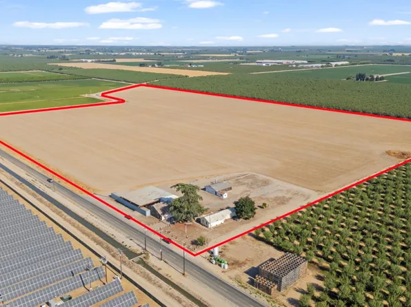 12737 Westside Blvd, Livingston, CA 95334