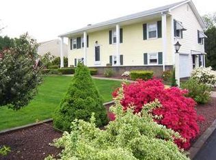 58 Mumford Rd, Narragansett, RI 02882