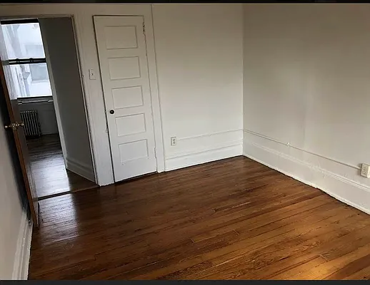 Rented by Space Link Realty | media 7