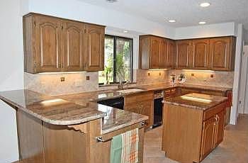5th image of 9806 Bordeaux Ln