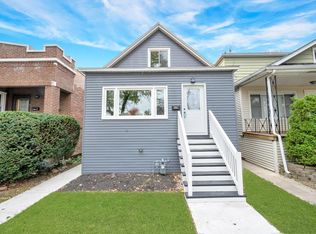 2514 Grove Ave, Berwyn, IL 60402