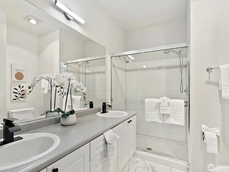 16125 Juanita Woodinville Way NE — Photo 24