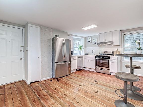 4th image of 905 Duke St Ste C