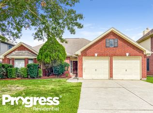 10845 Sycamore Dr S, La Porte, TX 77571
