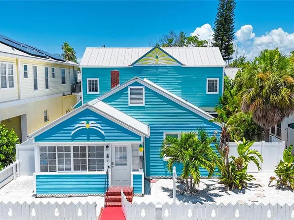 105 21st Ave, Saint Pete Beach, FL 33706