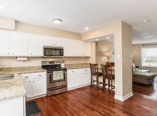 1207 Weybridge Rd, Columbus, OH 43220