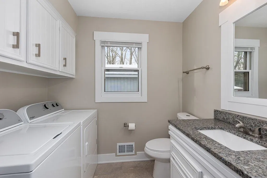 4 bed, 2000 sqft, $2,600 — Photo 3