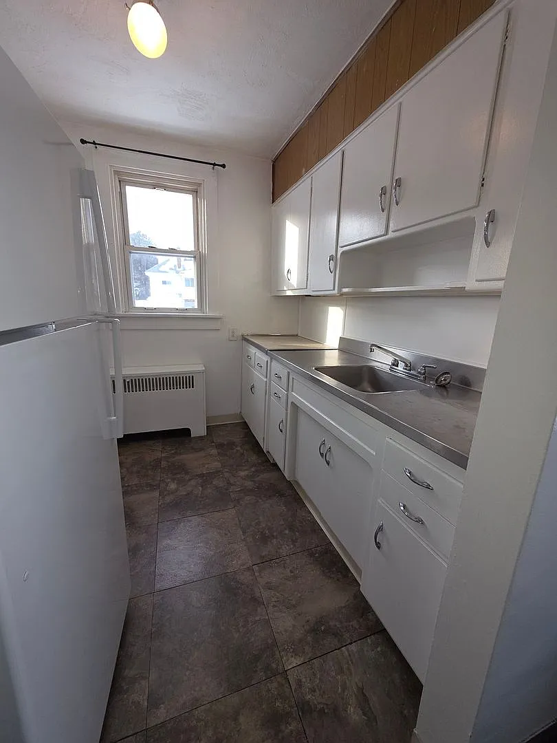 1122 9th St Floor 2 photo 1