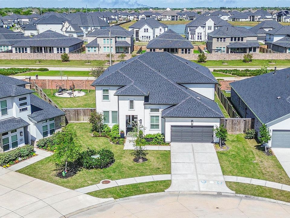1st image of 1612 Dayton Ridge Cir