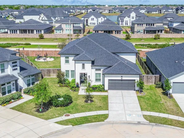 1612 Dayton Ridge Cir, Friendswood, TX 77546