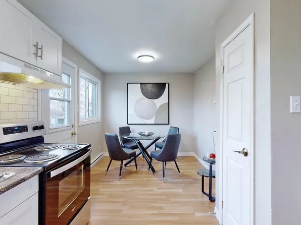 Bedford Gardens - 440 Cumberland Street, 440 Cumberland St, Cornwall, ON K6J 5C4