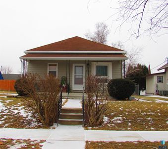 721 4th St, Garretson, SD, 57030