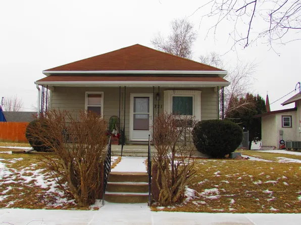 721 4th St, Garretson, SD 57030