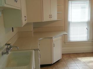 412 Ash St, Baraboo, WI 53913