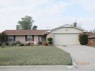 2620 NW 77th St, Lawton, OK 73505