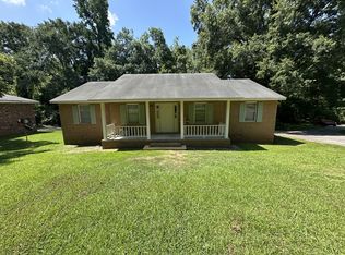 1925 Karen Cir #B, Milledgeville, GA 31061