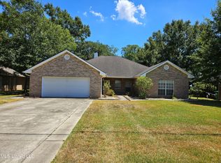 74607 Diamondhead Dr N, Diamondhead, MS 39525