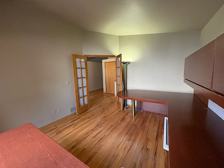 1113 Hawkeye St — Photo 10