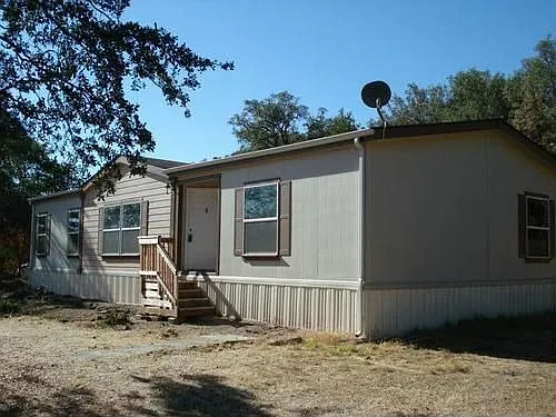 28741 Cassandra Rd photo 1