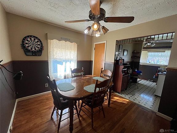 5th image of 3538 Babson St