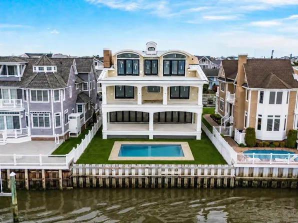 1904 Glenwood Dr, Ocean City, NJ 08226