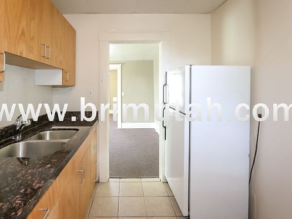 3rd image of 273-275 S 400 E #11468285