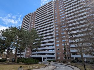 240 Scarlett Rd #202-03, Toronto, ON M6N 4X4
