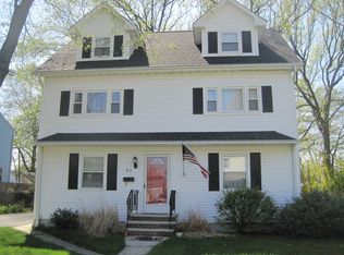 83 Pinewood Ave, Hazlet Township, NJ