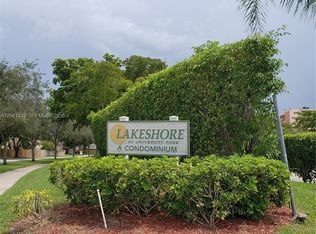 8550 N Sherman Cir APT 303, Hollywood, FL 33025