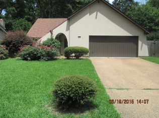 5424 Carolwood Dr, Jackson, MS 39211
