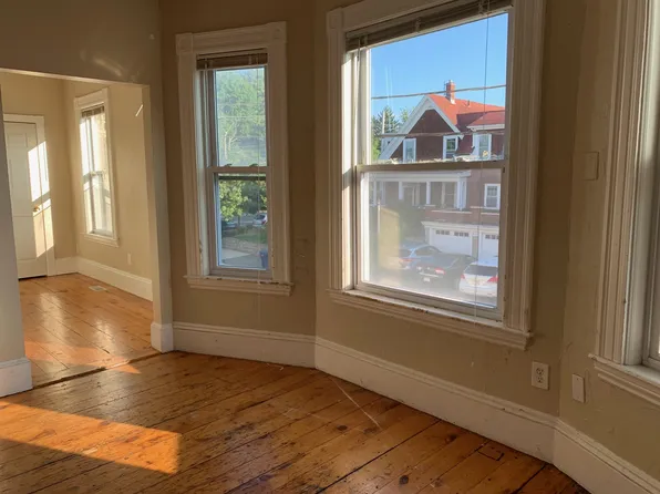 107 Linden St #2, Salem, MA 01970