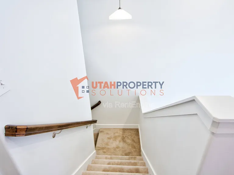 1621 N 3890 W — Photo 24