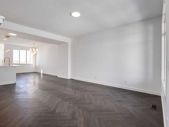 4th image of 74 W Agate Rd