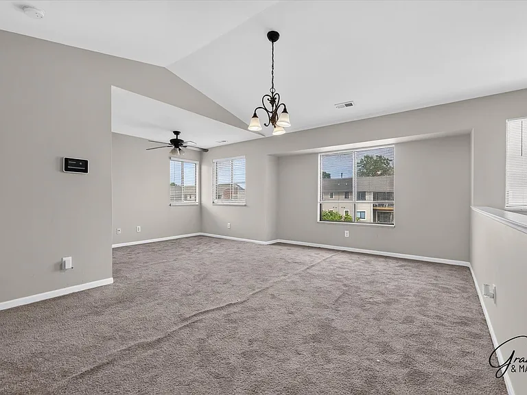 30761 Hidden Pines Ln — Photo 3