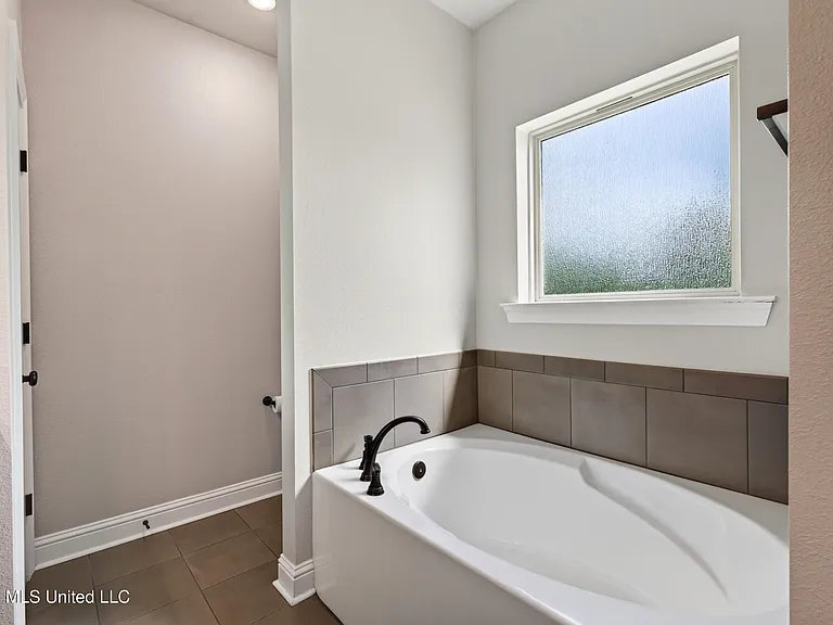16463 Millsaps Ave — Photo 26