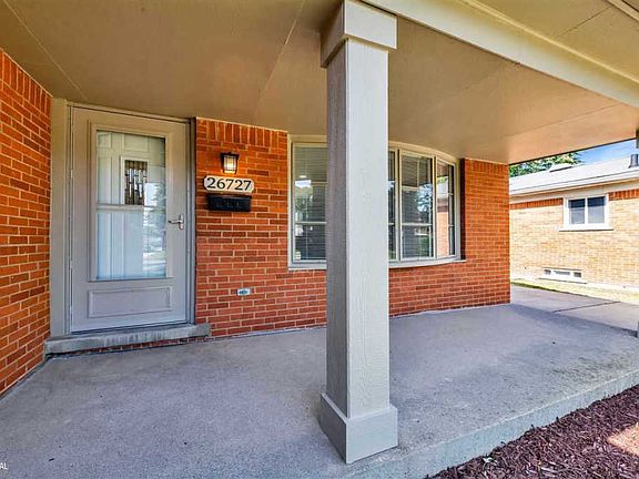 4th image of 26727 Newport Ave
