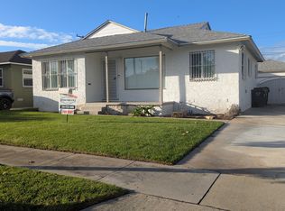 1701 W 137th St, Compton, CA 90222